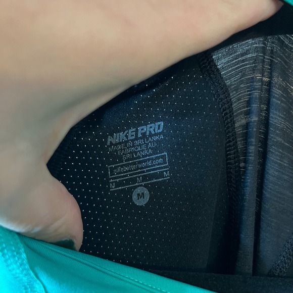 Nike Pro Womens Dri Fit Shirt Green and Black with Sheer Back Size Medium - Picture 7 of 7